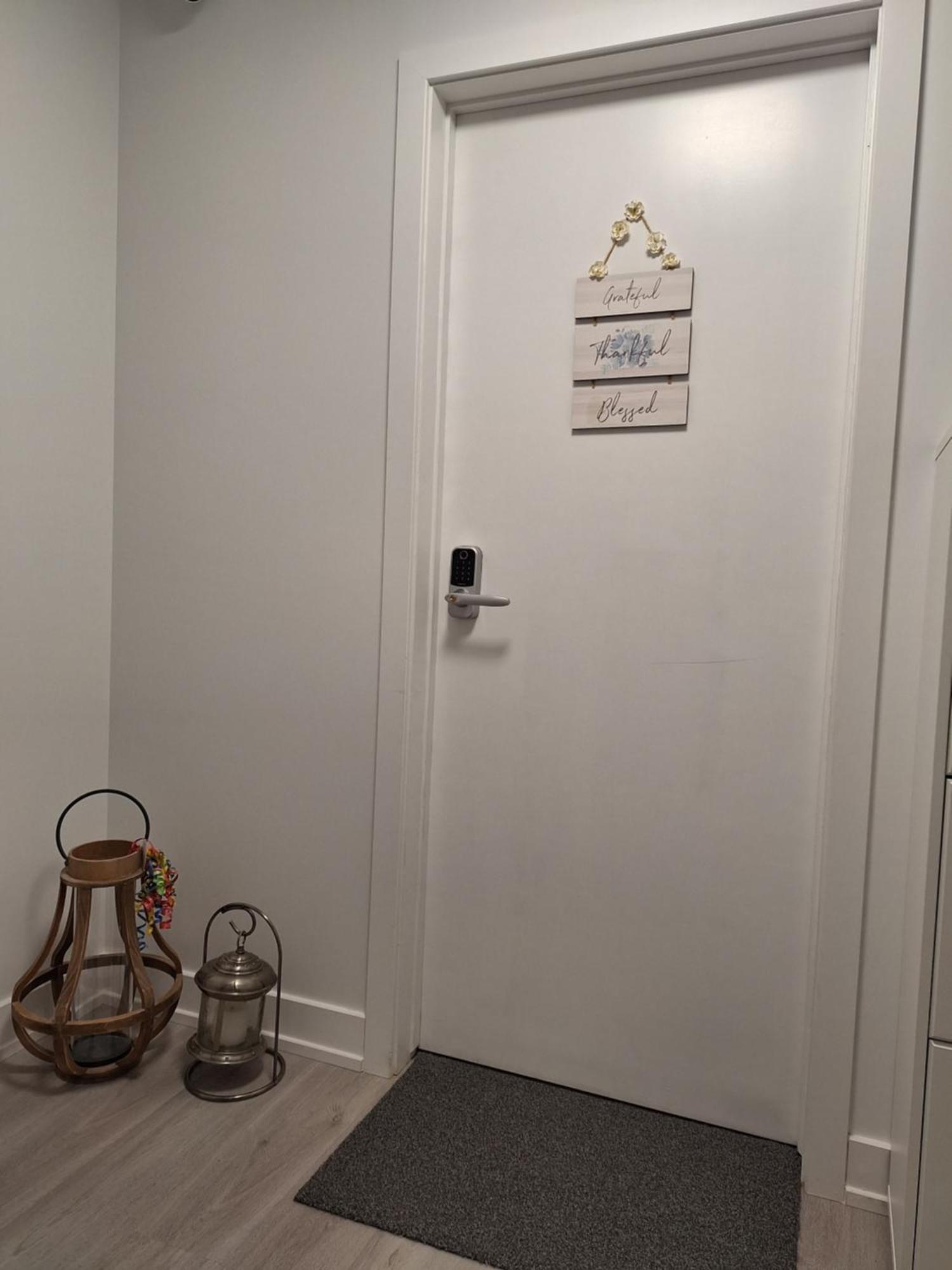 Independent Basement Studio Suite Ottawa Exterior foto